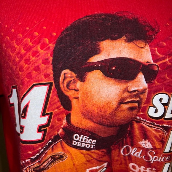 Tony Stewart NASCAR #14 The Season Has Just Begun T Shirt Size M 2009 Tour - Picture 2 of 9